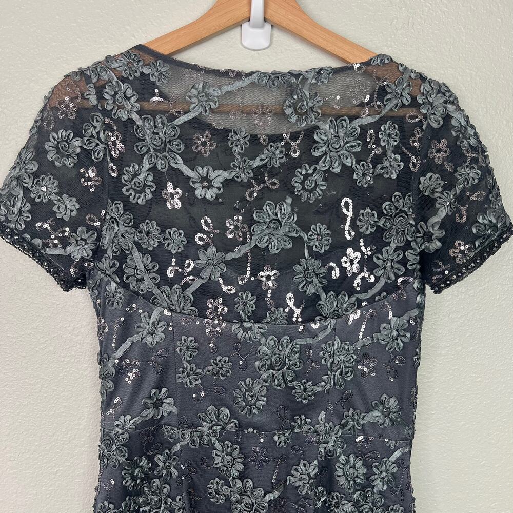 Sue Wong Nocturne Size 8 Short Sleeve Sheath Silver Sequin Cocktail Dress - Picture 12 of 13